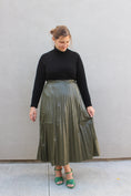 Load image into Gallery viewer, the Gisele skirt
