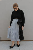 Load image into Gallery viewer, the Flavia skirt
