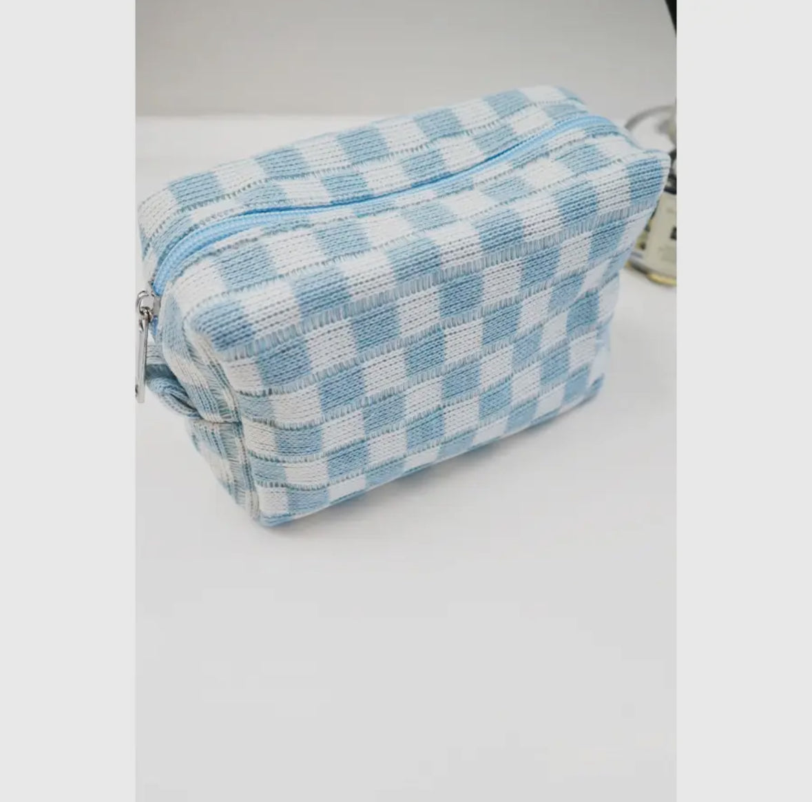 Checkered Knitted Travel Bags